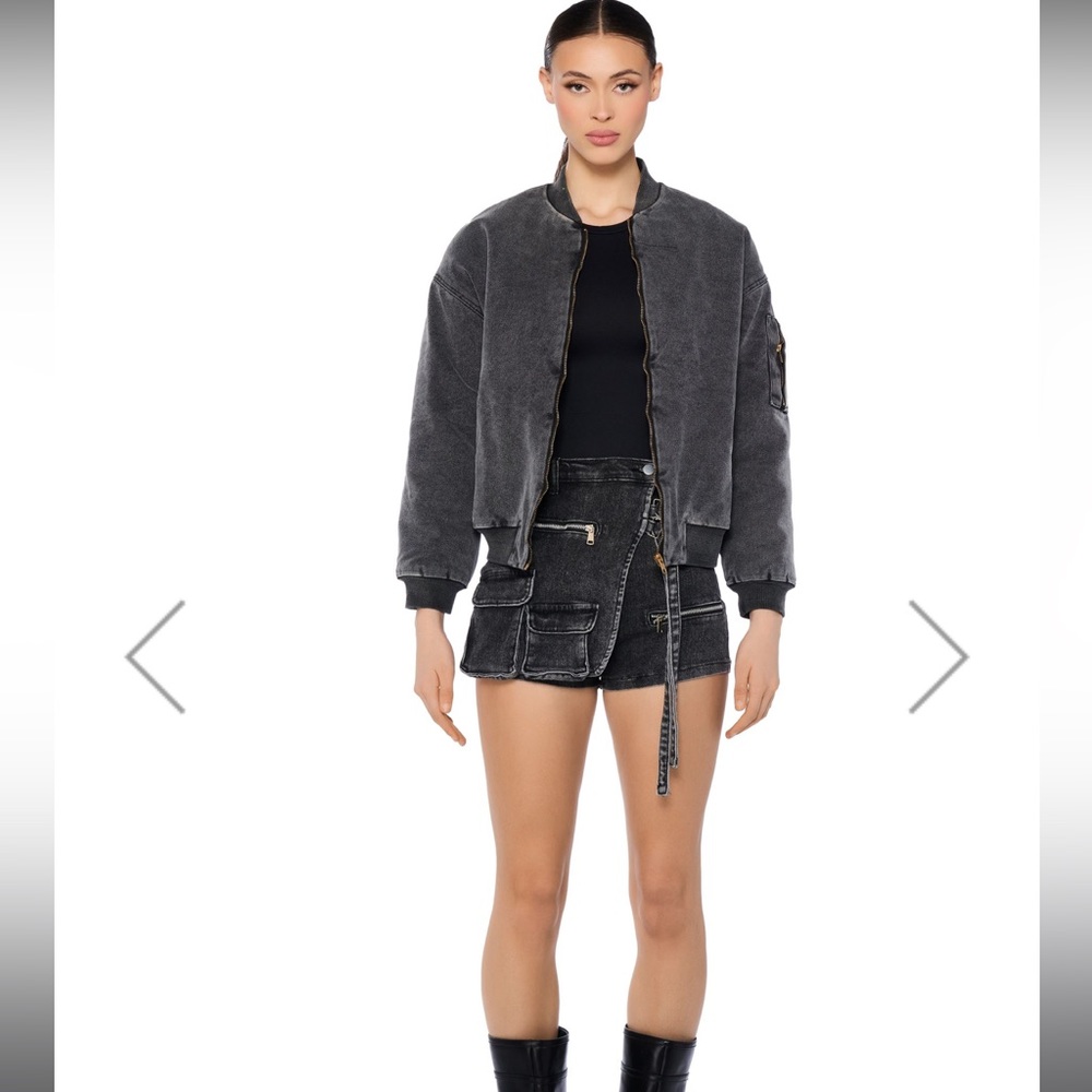 Cargo Mini Skort Black Akira
